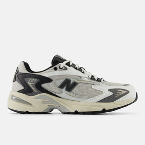 Tênis New Balance 725 Unissex